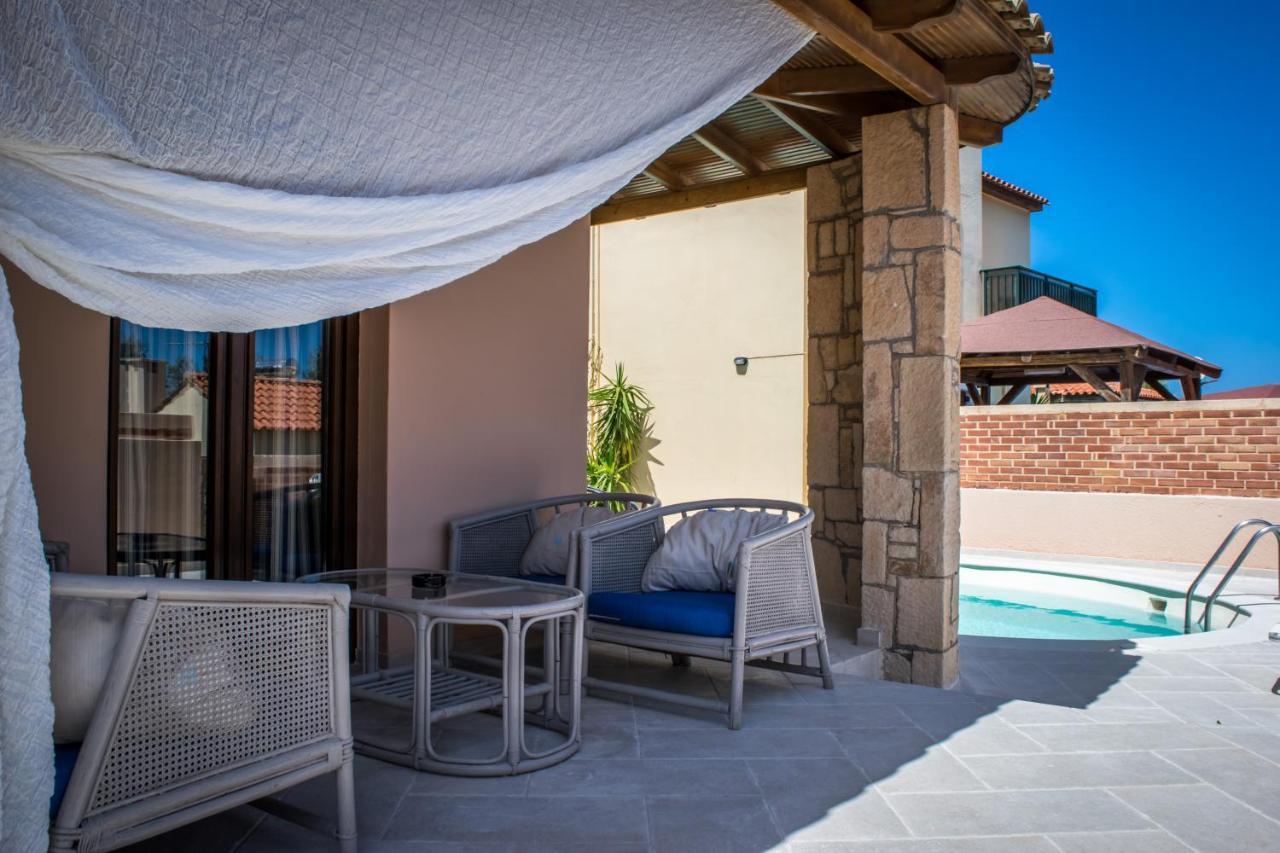 Niriides Luxury Villas Hersonissos  Exterior foto